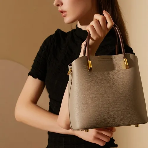 Sac seau en cuir de vache véritable pour femme printemps été 2025 look de niche polyvalent chic à main et bandoulière décontracté
