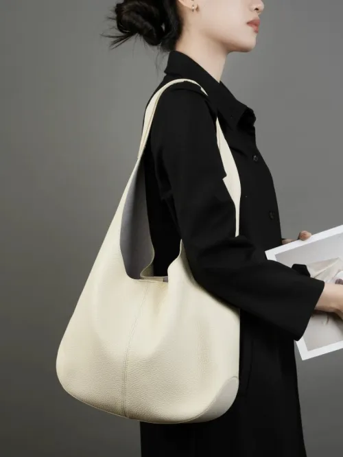 Sac seau tote en cuir de vache pleine fleur grande capacité nouveau modèle tendance coréen chic à porter sous le bras ou sur l épaule