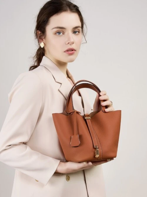 Sac seau panier femme cuir véritable nouvelle année 2026 à main pratique pour maman sac de mariée chic haut de gamme