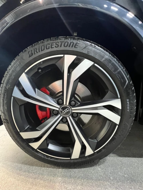 Audi Q3 2025 s line black black