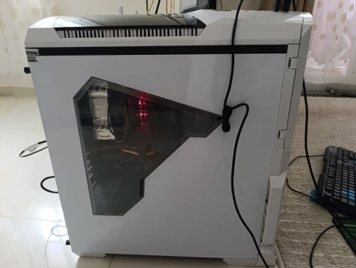 Pc gamer avec écran
