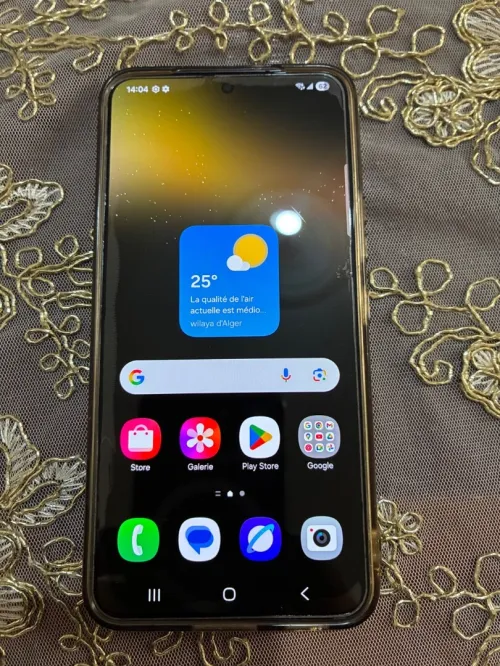 Samsung S22