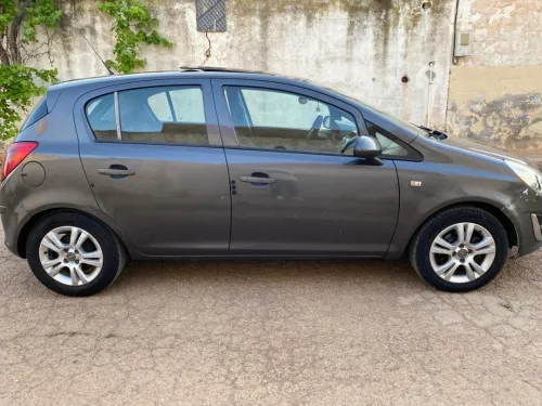 Opel Corsa 2012 Corsa