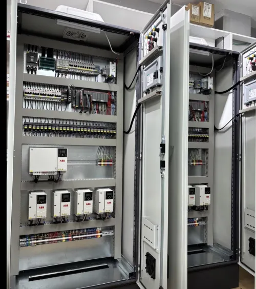Montage et câblage armoires électriques ( TGBT , automatisme, distribution, pompage , démarreur progressif, variateur de vitesse ..)