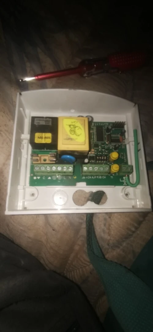 Carte électronique pour rideau électrique nice mindy