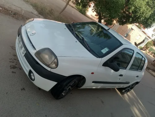 Renault Clio 2 1998 Extreme