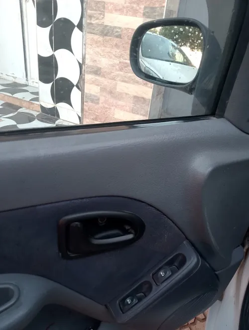 Renault Clio 2 1998 Extreme