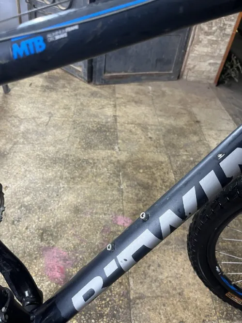 Between 500 Rockrider 