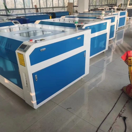 CNC lazer 150 wat 160cm*80cm et 140cm*100 cm