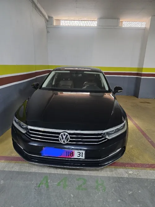 Volkswagen Passat 2018 Carat