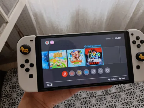 Nintendo switch oled flacheé 