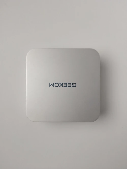 Mini PC GEEKOM A6 لكل المهام  مونتاج ألعاب عمل وحش في اليد!