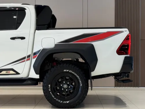 Toyota HILUX FULL OPTIONS 2025 GR SPORT