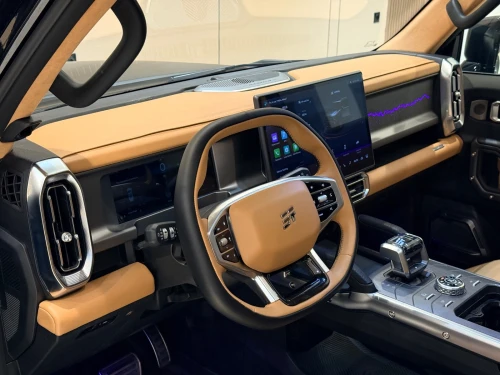 Jetour T2 2025 2.0L 4 × 4 Luxury edition