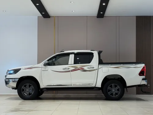Toyota Revo  2026 Hilux 2.4 150ch / 4×4 full option 2026