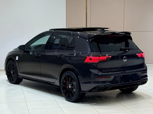 Volkswagen Golf 8 2026 R-Line kit R black edition