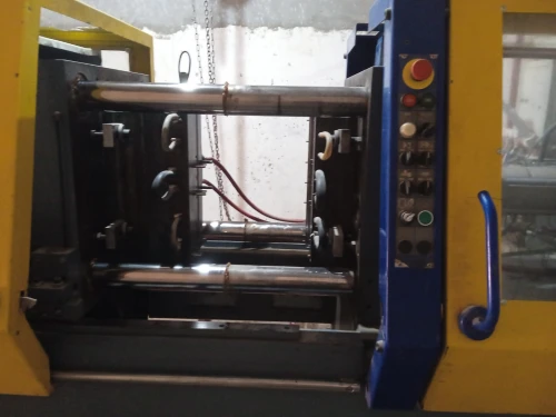 machine injection plastique 100ton