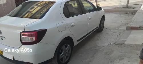 Renault Symbol 2016 Collection