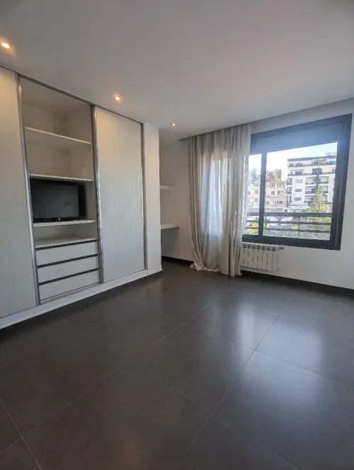 Location Appartement F5 Alger Bir mourad rais