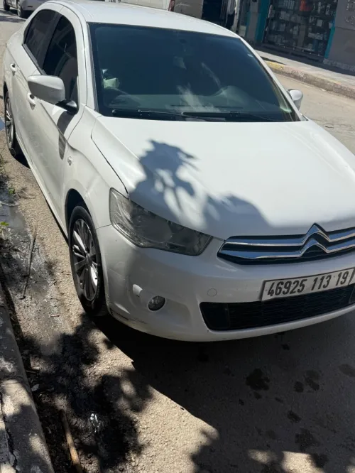 Citroen C Elysée 2013 Attraction