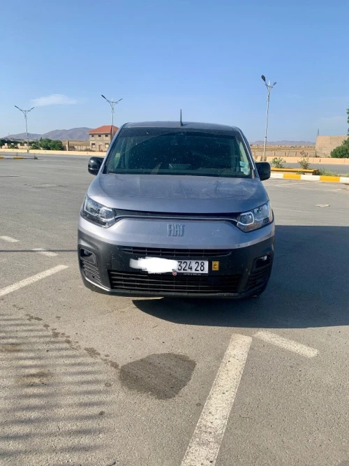 Fiat Doblo 2024 Itali