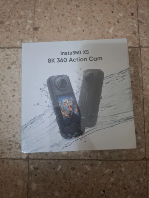 Insta 360 X5