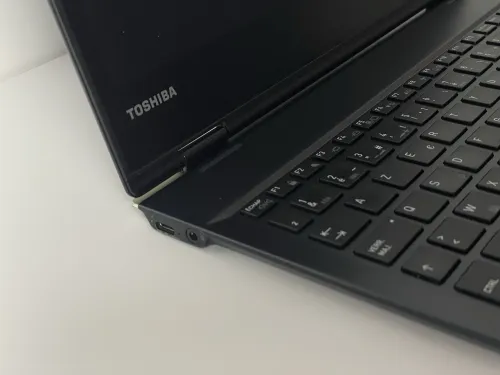 Dynabook Toshiba TACTILE X360 | CORE i5-8250U | 8GB RAM | 256GB NVME SSD