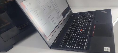 THINKPAD T15