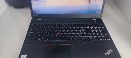 THINKPAD T15