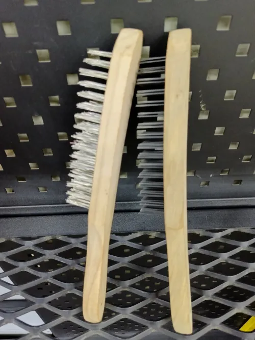Brosse a main acier et inox