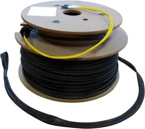 Câble fibre optique pré connecté