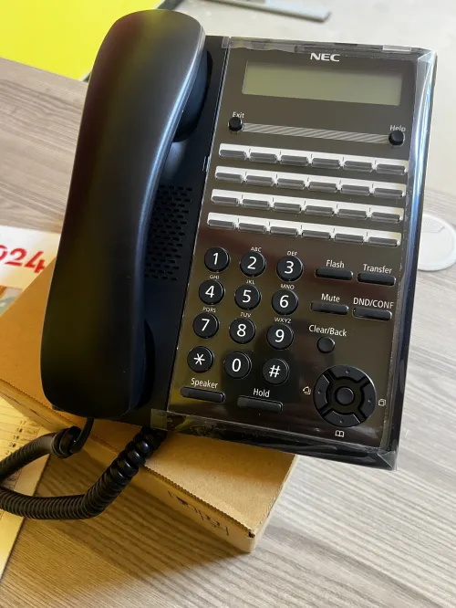 Telephone hybride 24 touche NEC