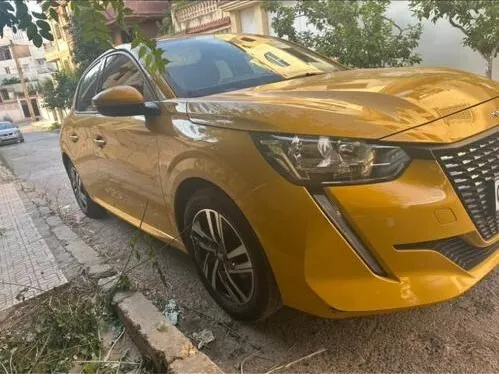 Peugeot 208 2022 Allure