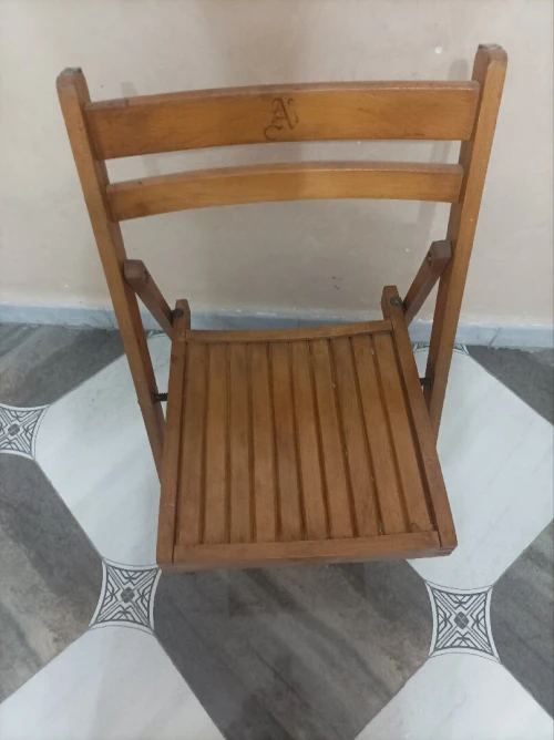 3 Chaises pliantes en bois 