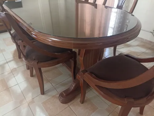 Table de salle à manger en hêtre