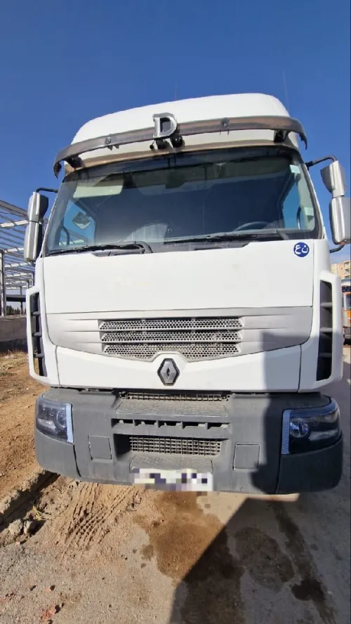 Renault Premium 2005