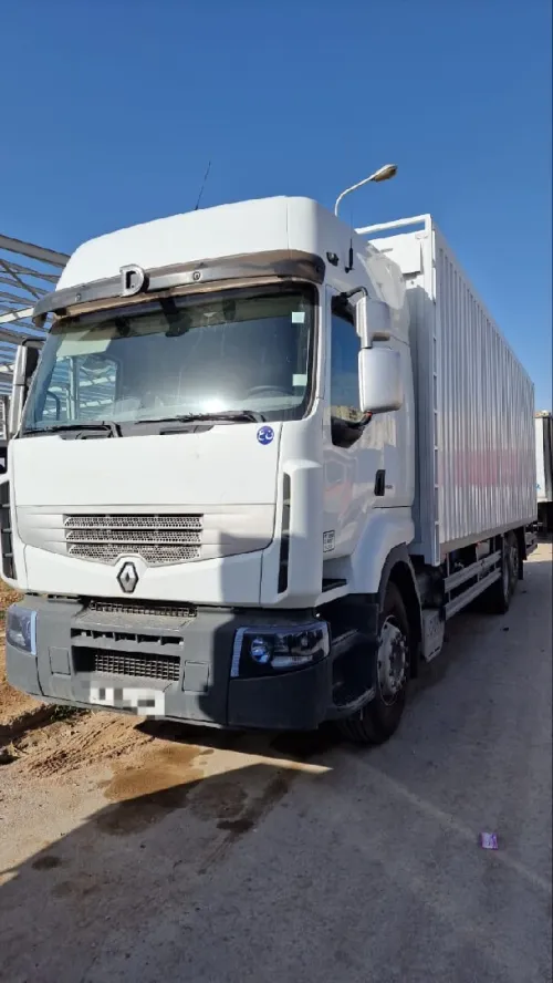 Renault Premium 2005