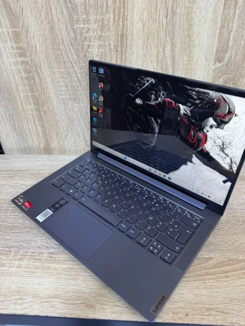 LENOVO YOGA SLIM 7 | AMD RYZEN 5 4500U | 8GB RAM DDR4 | 256GB SSD NVMe