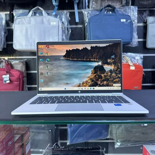 HP ProBook 640 G8
