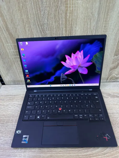 LENOVO ThinkPad X1 Carbon Gen10 | i7-1260P | 16 GB RAM DDR5 | 512 SSD NVMe