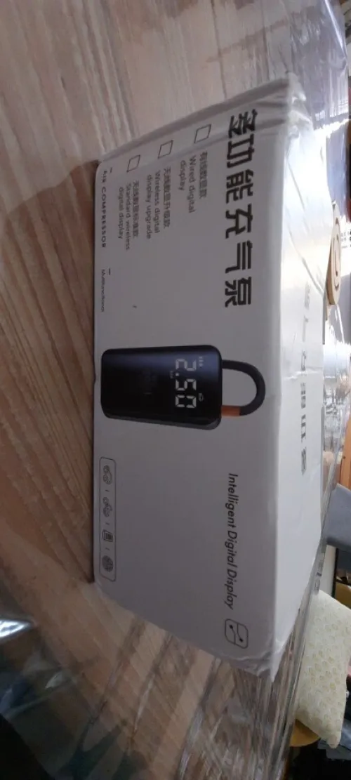 Compresseur gonfleur des pneus voiture