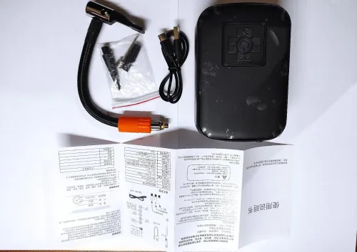 Compresseur gonfleur des pneus voiture