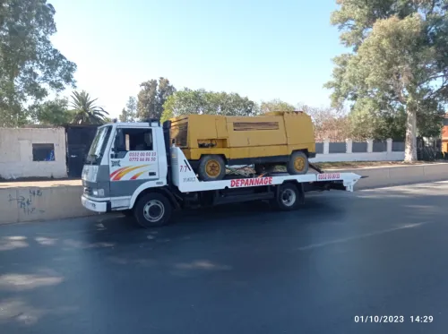Service dépannage خدمات الرأب camion Tata طاطا