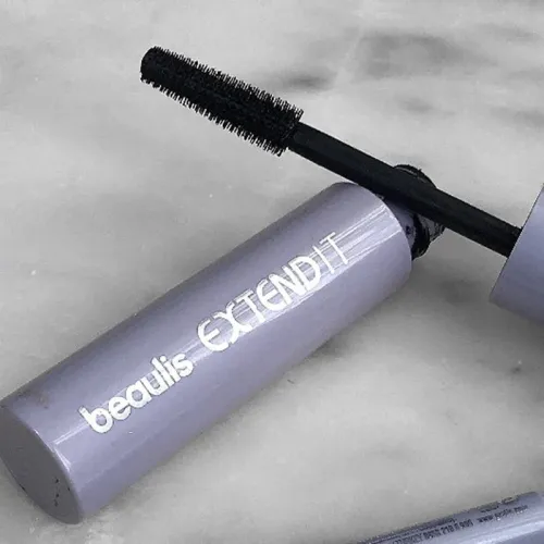 Mascara effet faux cils