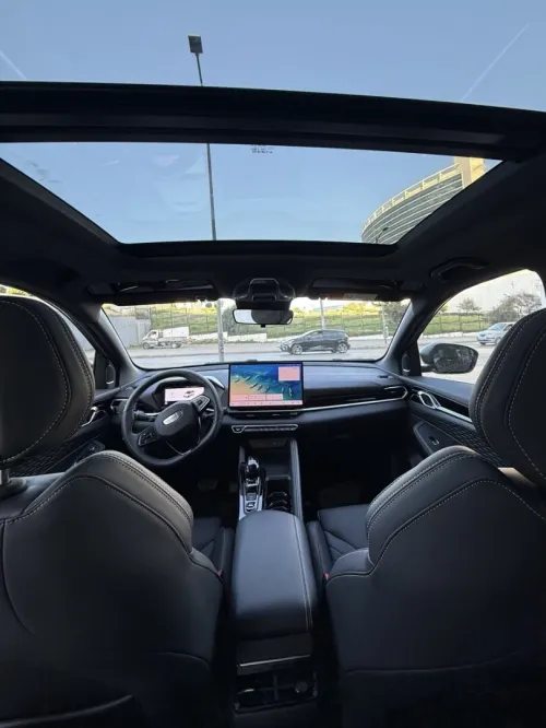 Geely Coolray 2026 