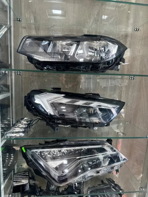 Phare Audi A3 nouveau / A1 nouveau / Clio 5 / T-cross / ateca / A3 2017 / S3 2015 / Golf 8 /308 gt 