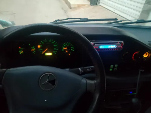 Mercedes frigo 312 1999