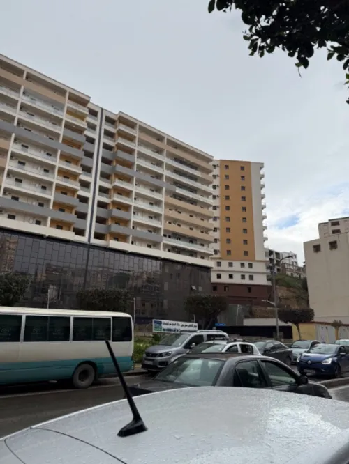 Location Appartement F2 Alger Hydra