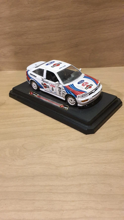 Voiture miniature Burago, Ford Escort RS COSWORTH RALLY 1994 Martini, 1:24