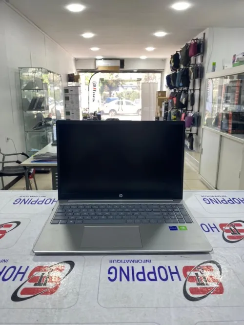 HP15 FD0371NIA : INTEL I7-1355U 3.5 GHZ-DDR4 8 GB-SSD 512 GO-VGA GFORCE MX 570 2 GO-15.6 FHD-FD